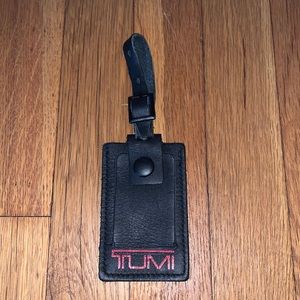 Tumi Luggage Tag, Black leather